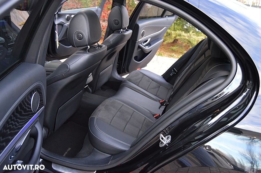 Mercedes-Benz E 220 d 9G-TRONIC AMG Line - 10