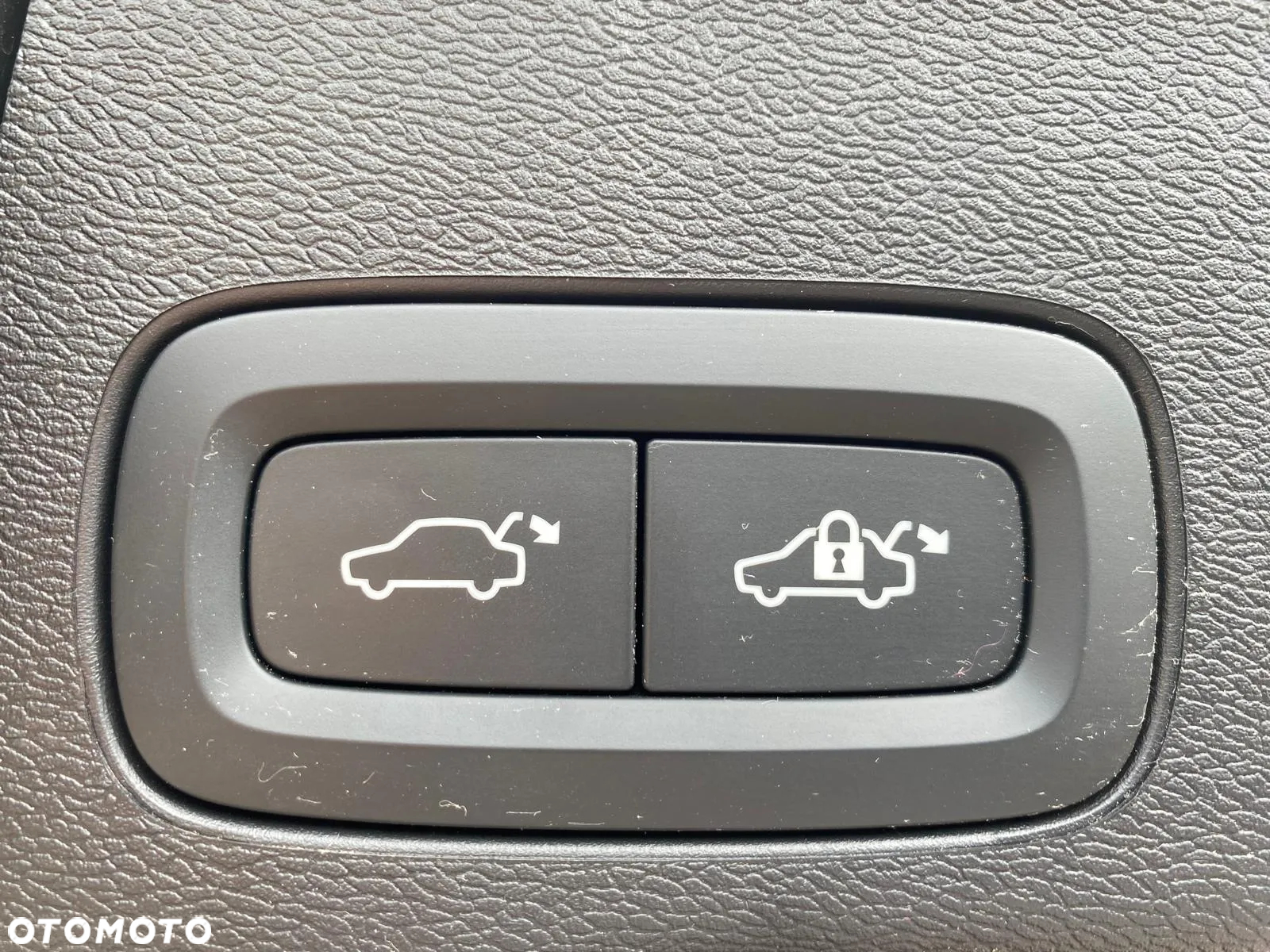 Volvo XC 60 T6 AWD Recharge Plus Dark - 15