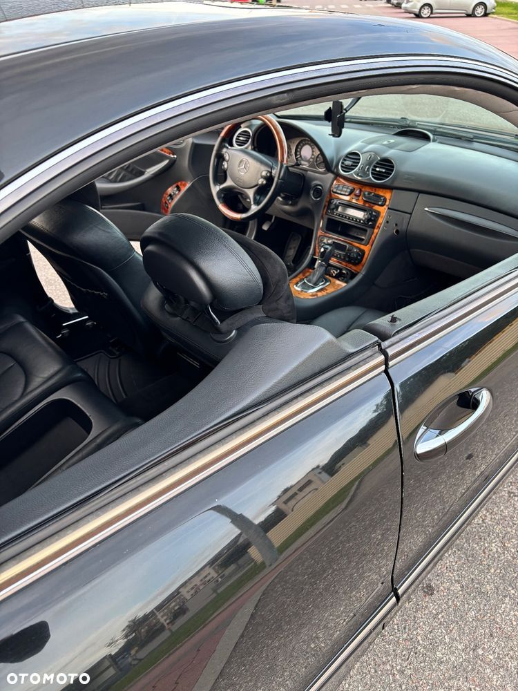 Mercedes-Benz CLK - 7