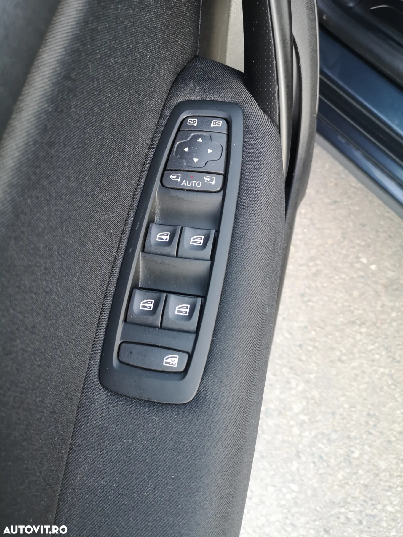 Renault Megane - 24