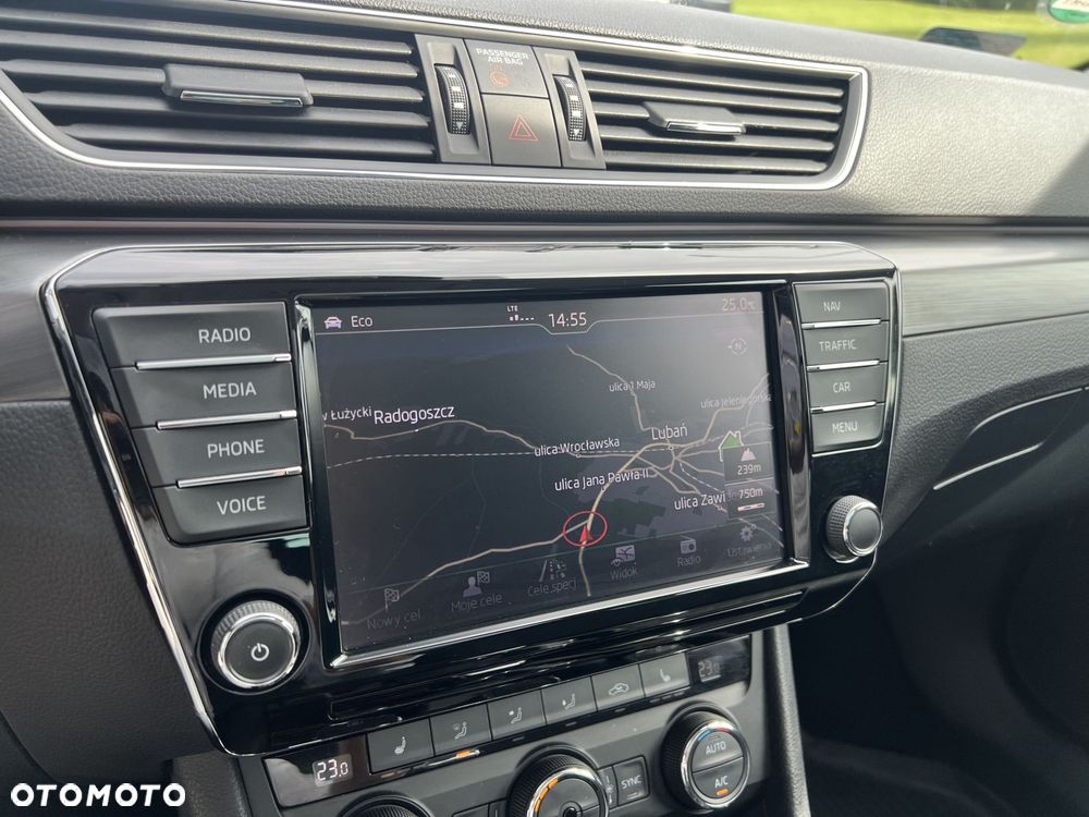 Skoda Superb 2.0 TDI 4x4 Style DSG - 29