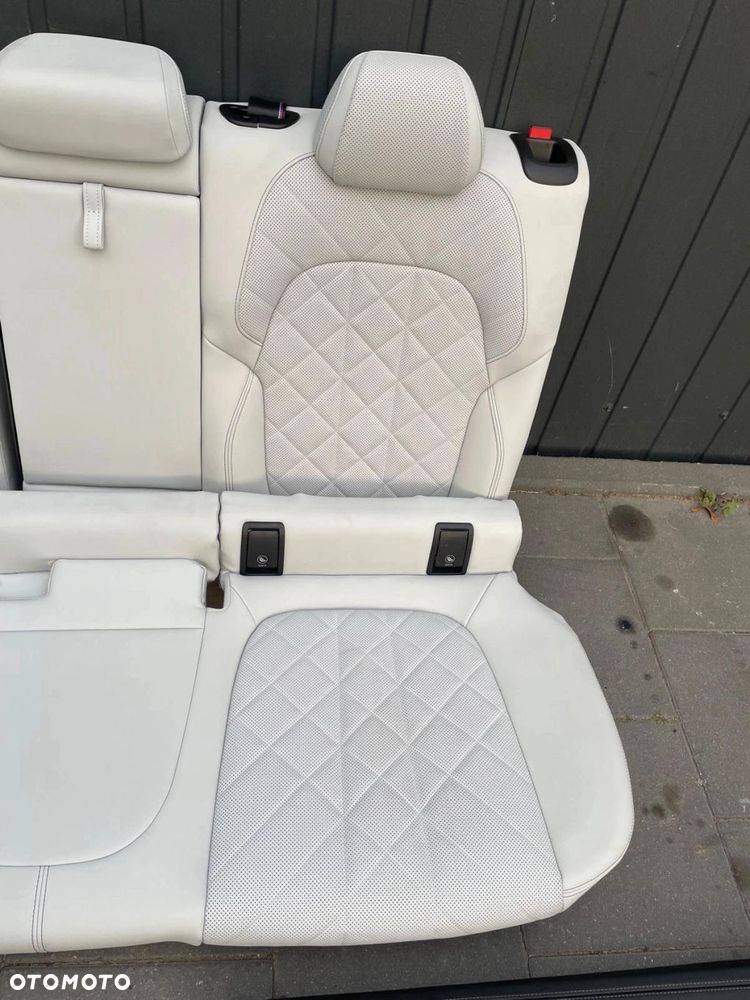 FOTELE TAPICERKA BOCZKI KANAPA TUNEL BMW X6 G06 SENSAFIN SILVERSTONE GRZANE - 13