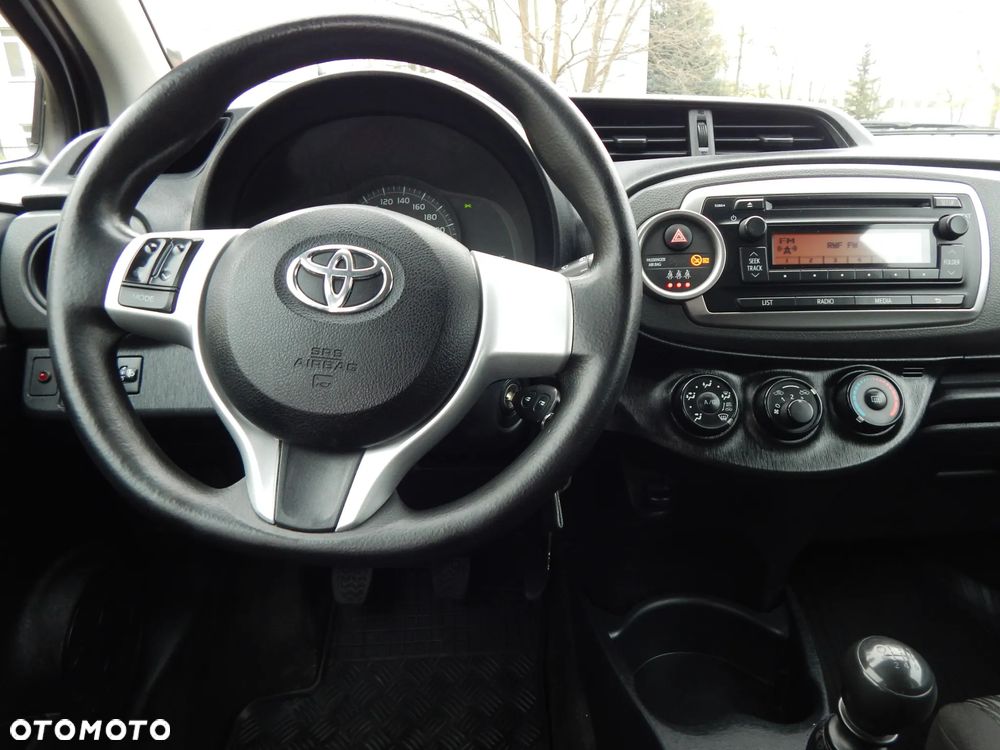 Toyota Yaris 1.33 VVT-i Comfort - 8