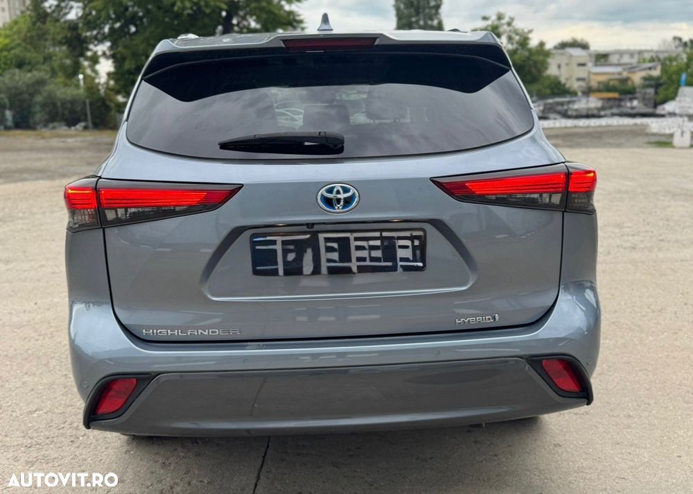 Toyota Highlander 2.5 L Hybrid Dynamic Force 248CP Exclusive Metallic - 6