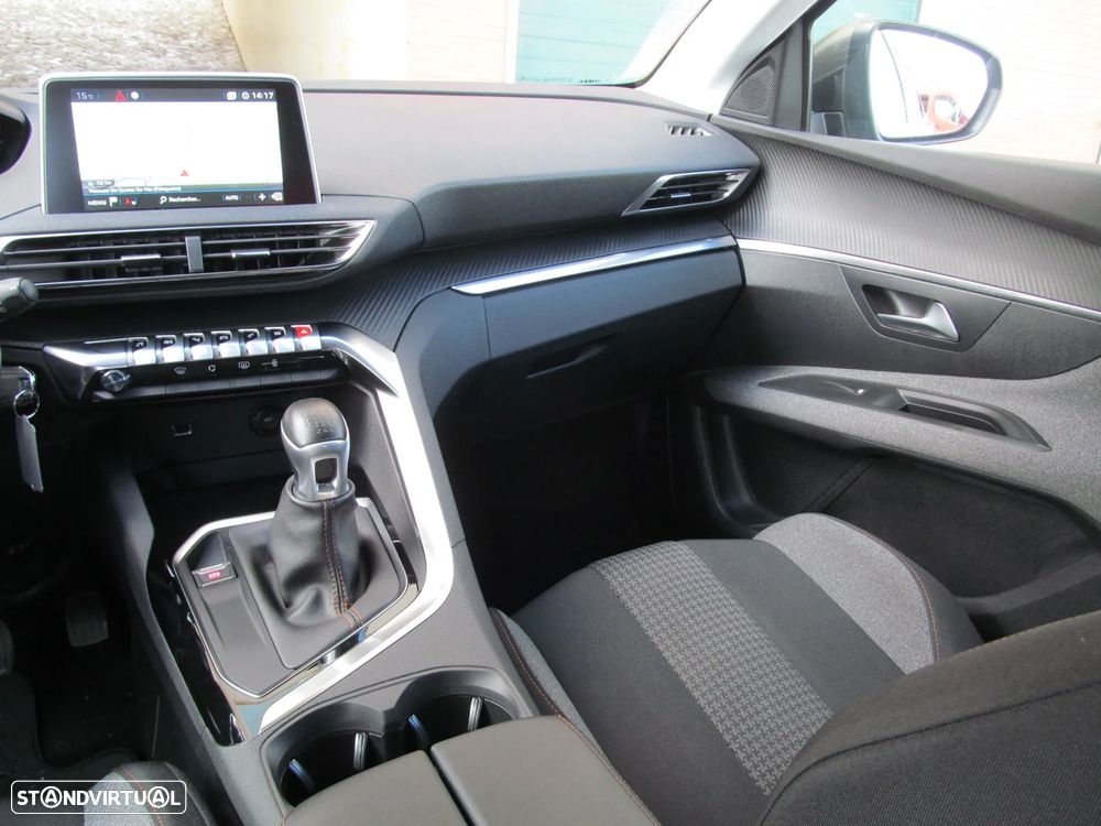 Peugeot 3008 PureTech 130 Stop & Start GPF Active Business-Pack - 15