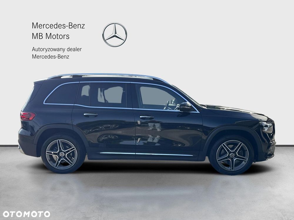 Mercedes-Benz GLB - 7