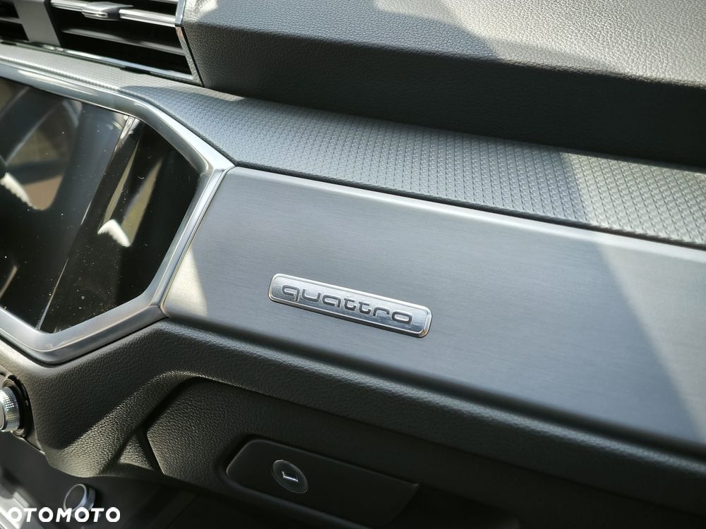 Audi Q3 40 TFSI Quattro S-Line S tronic - 13
