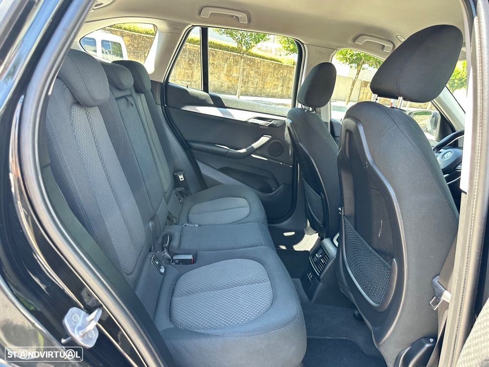 BMW X1 18 d sDrive Auto Advantage - 41