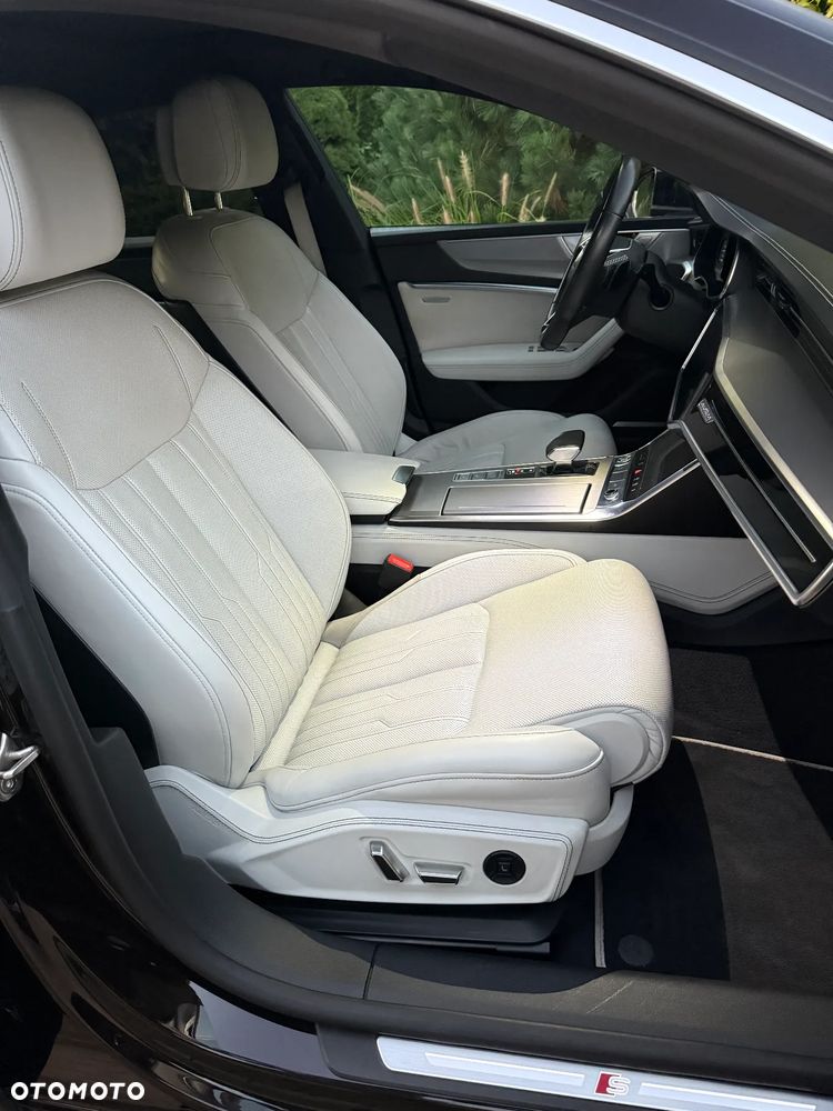 Audi A7 Sportback - 12
