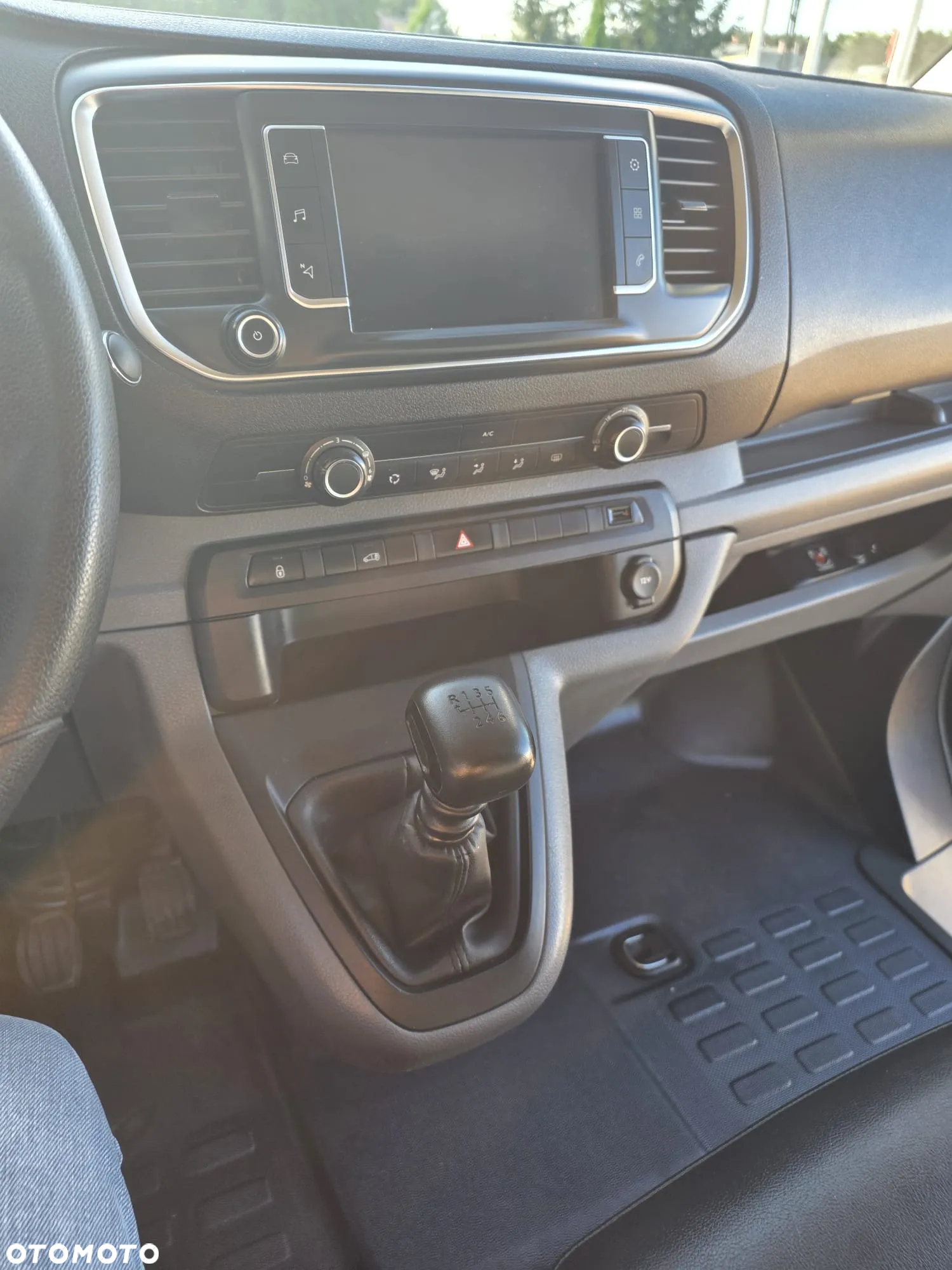 Toyota ProAce - 11