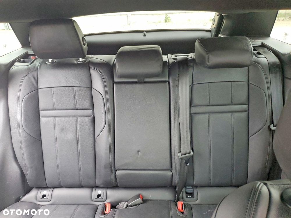Land Rover Range Rover Evoque - 11