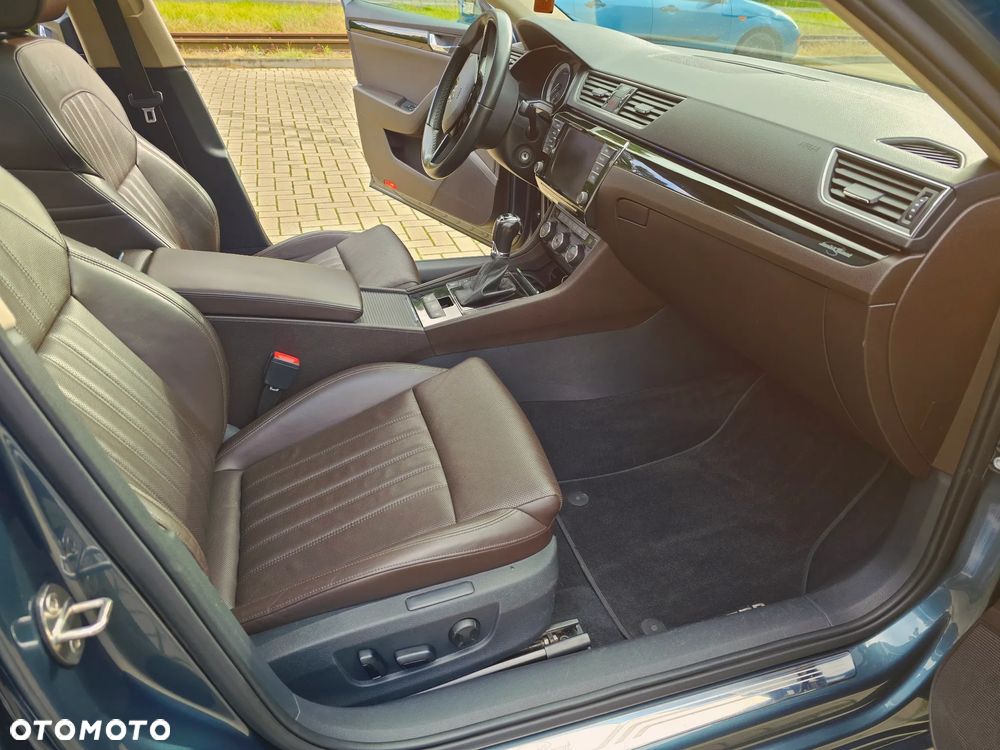 Skoda Superb 2.0 TDI DSG L&K - 9