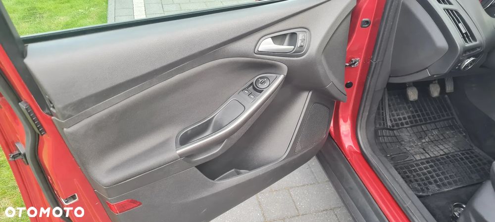 Ford Focus - 31