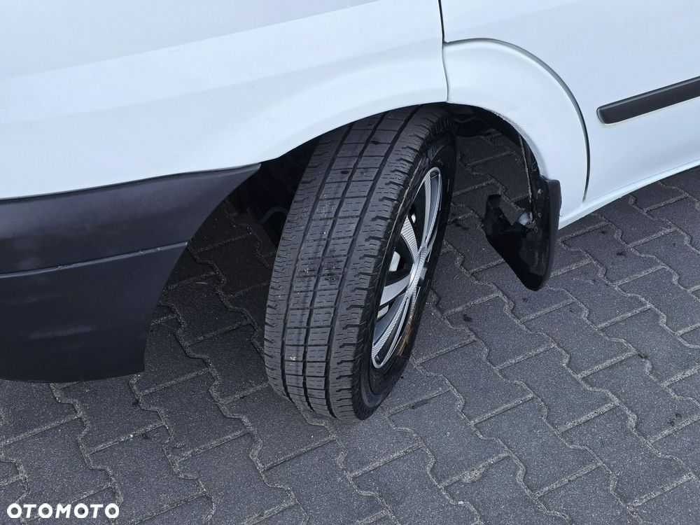 Ford Transit - 9