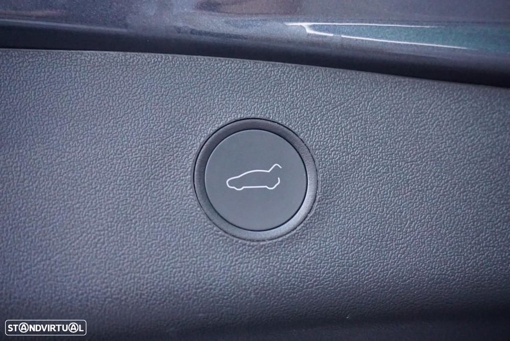 Tesla Model 3 Long Range AWD Dual Motor - 26