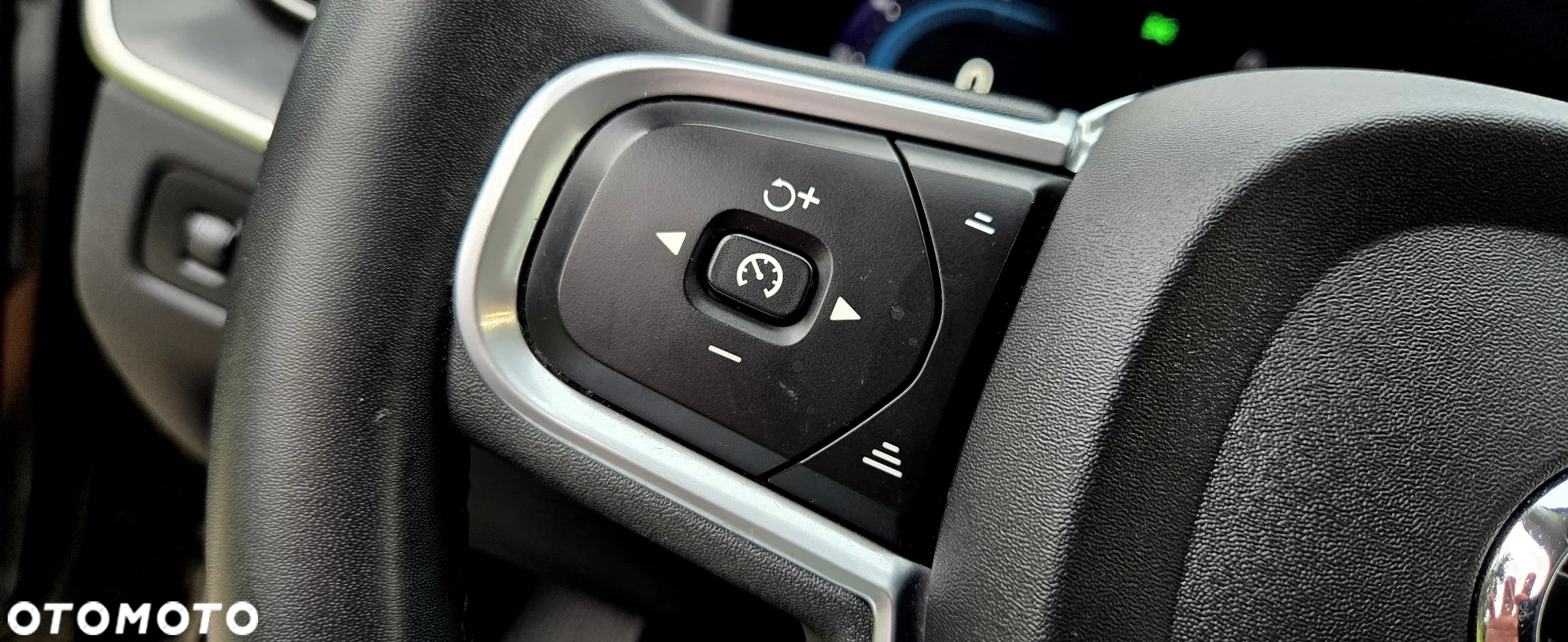 Volvo XC 60 B4 D Geartronic Momentum Pro - 21
