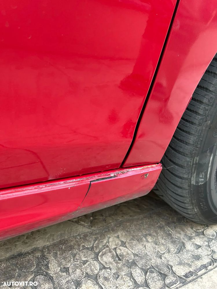 Volkswagen Golf 2.0 TDI DPF Highline - 11