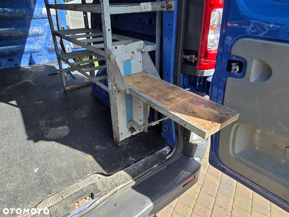Renault TRAFIC - 25