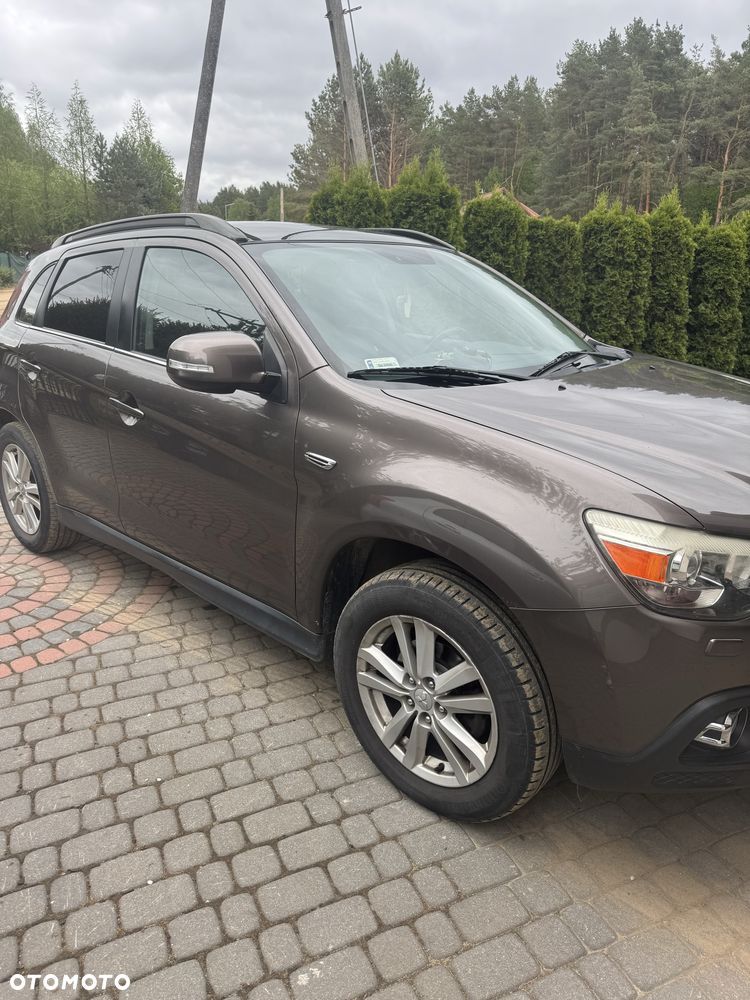 Mitsubishi ASX - 3