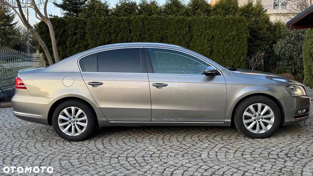 Volkswagen Passat 2.0 TDI Comfortline - 3