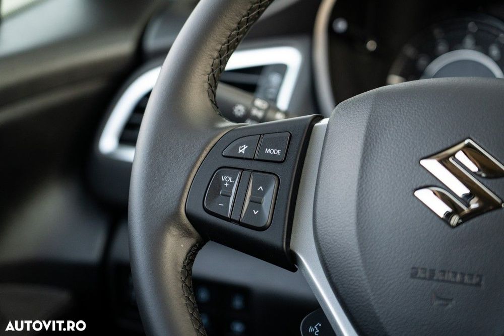 SUZUKI S-Cross 2025 — imagine 15
