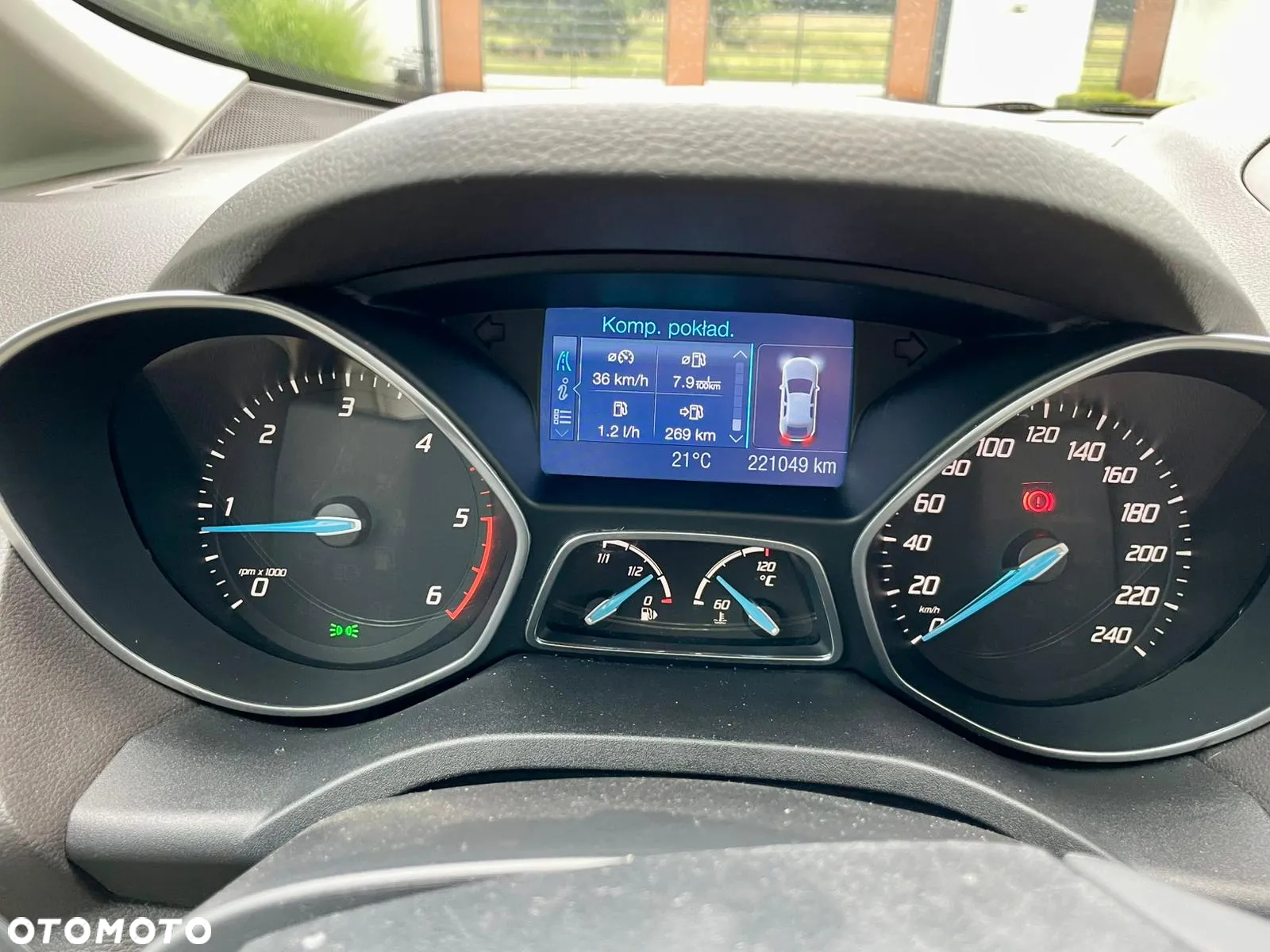 Ford Grand C-MAX 2.0 TDCi Titanium - 26