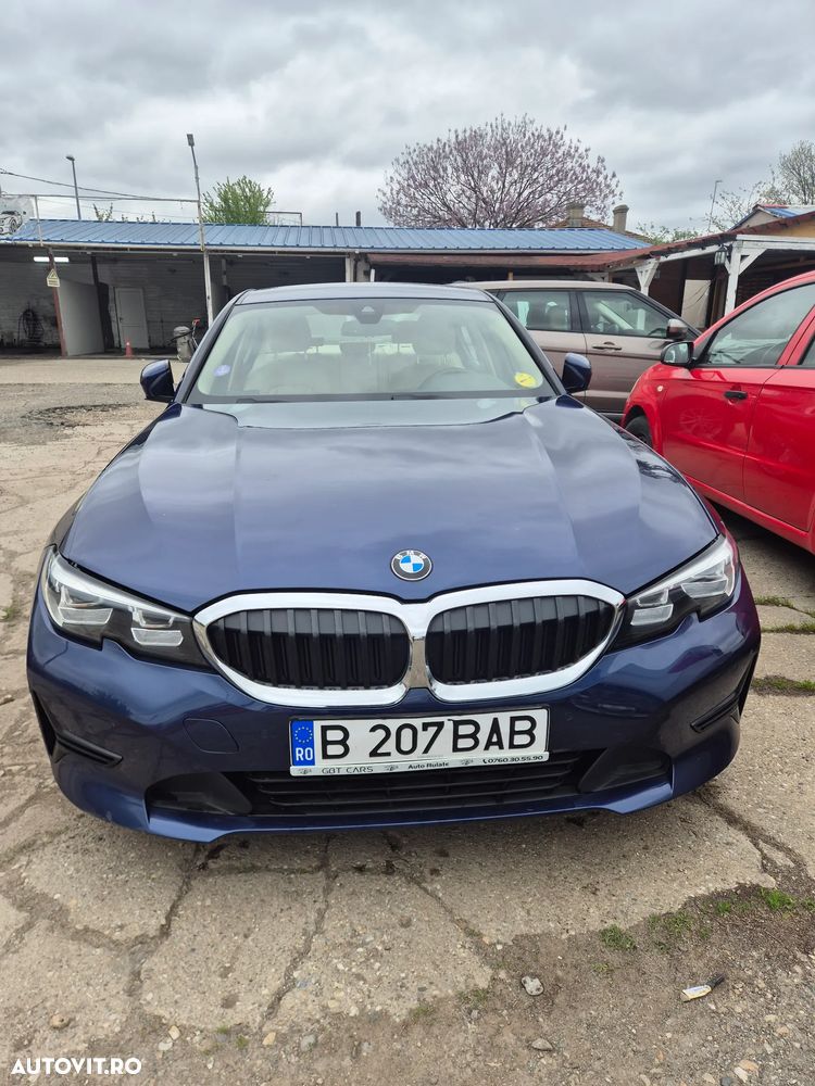 BMW Seria 3 330e Aut. - 1