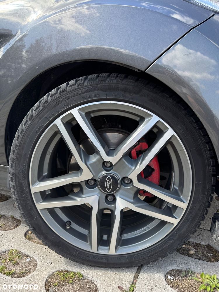 Ford Fiesta 1.6 EcoBoost ST - 5