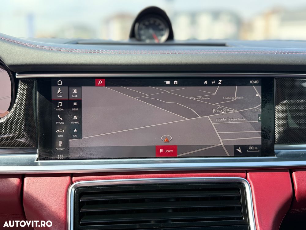 Porsche Panamera - 18