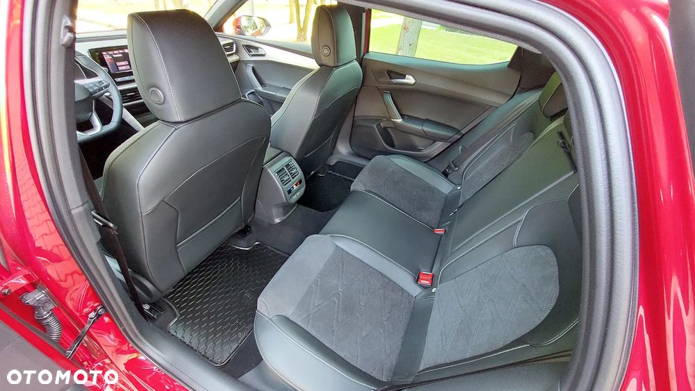 Seat Leon 2.0 TSI Xcellence DSG - 27