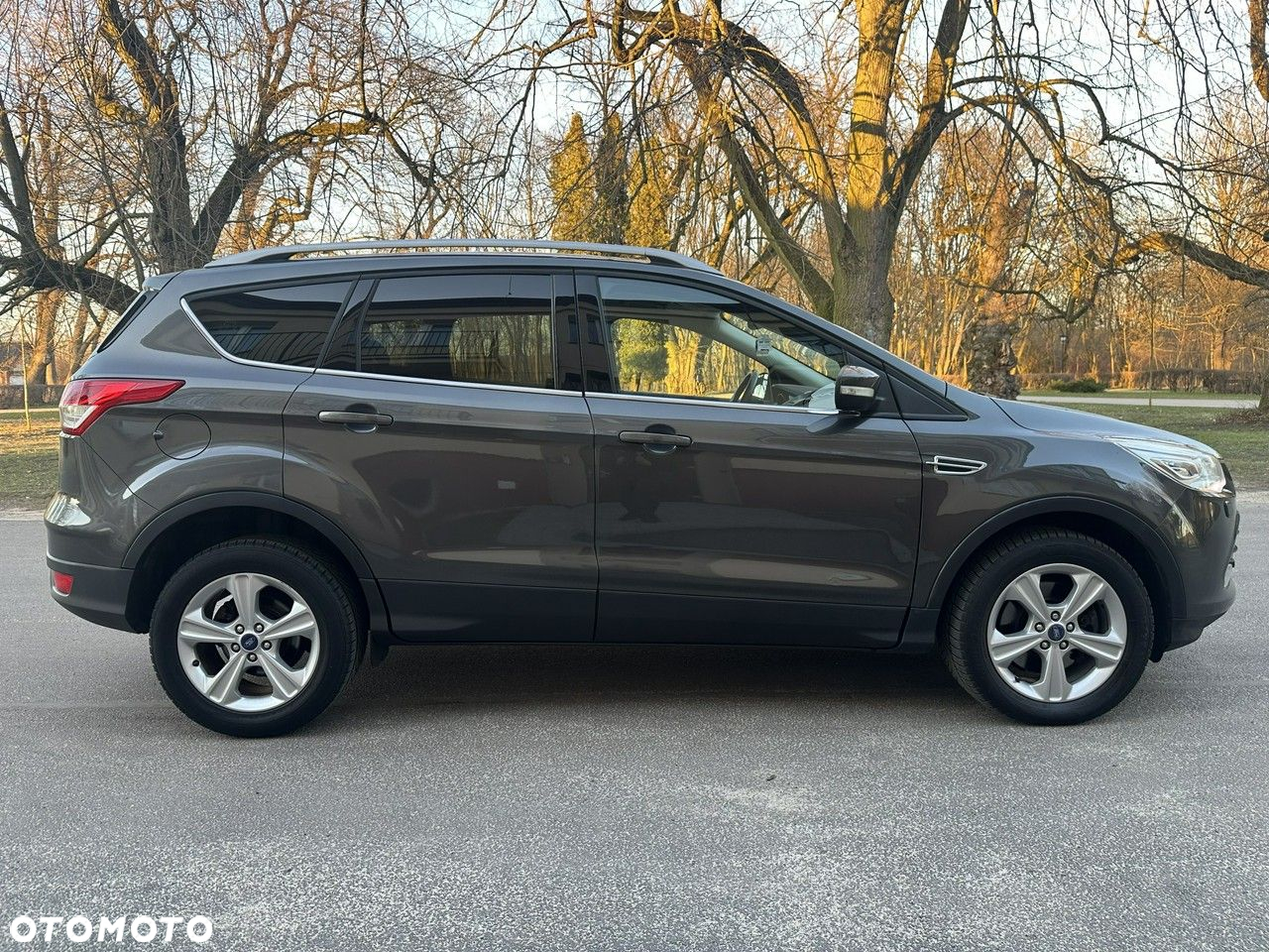 Ford Kuga - 11