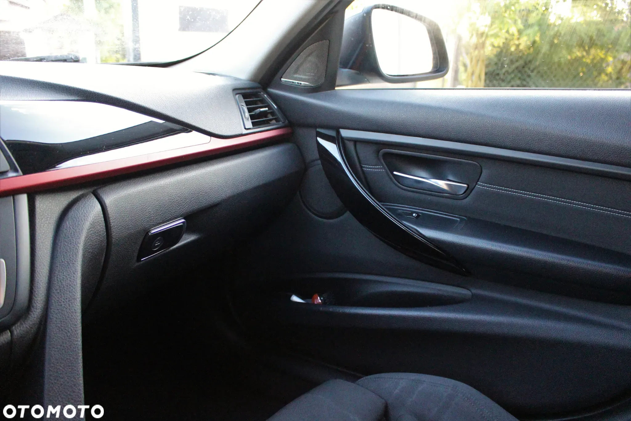 BMW Seria 3 316i Touring Sport Line - 27