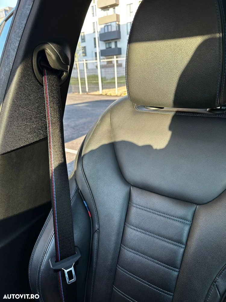 BMW Seria 3 320d xDrive AT - 10