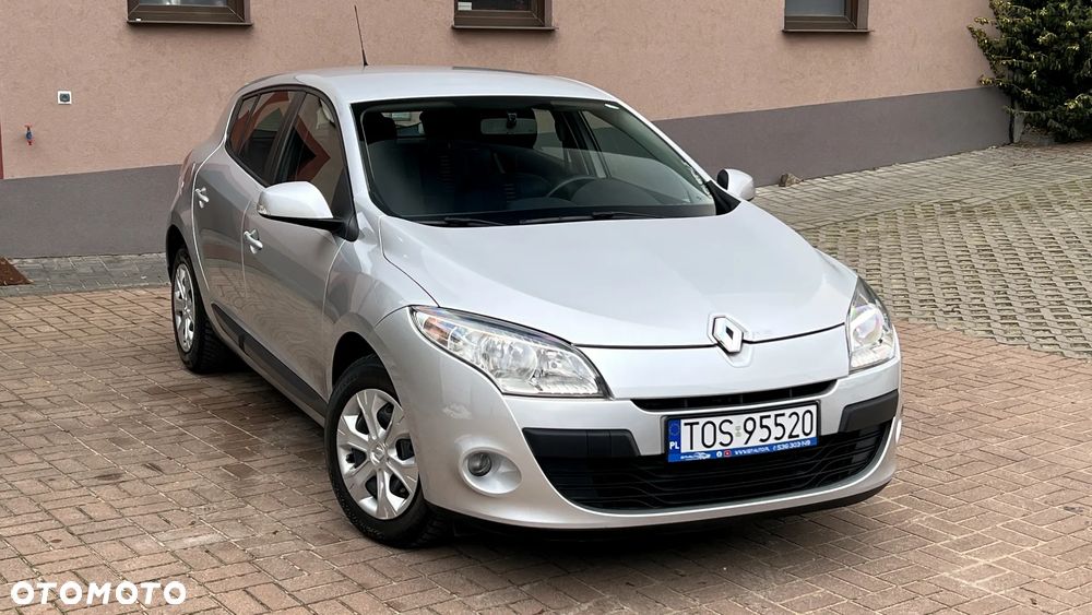 Renault Megane 1.6 16V 100 Expression - 11