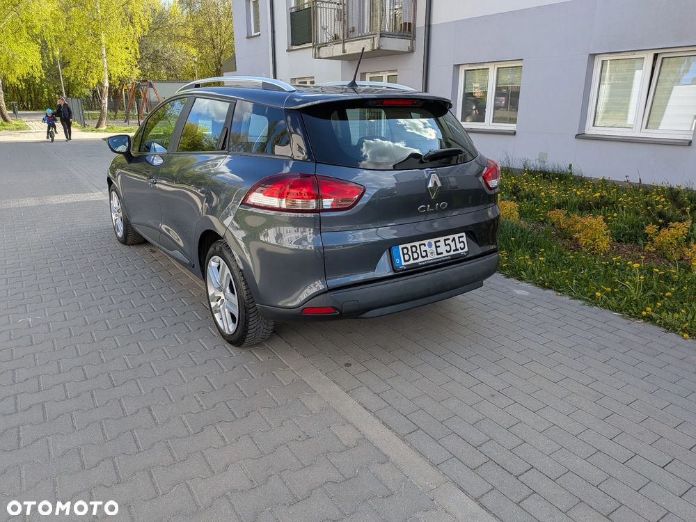 Renault Clio 1.2 16V 75 LIMITED - 40