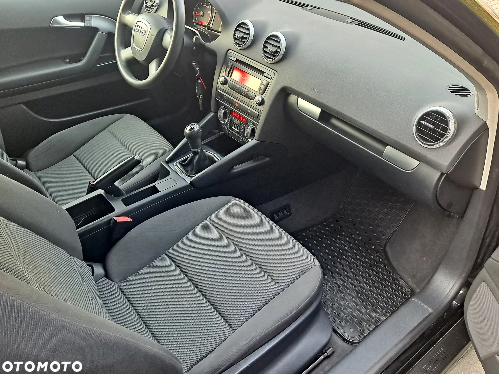 Audi A3 1.6 Attraction - 9