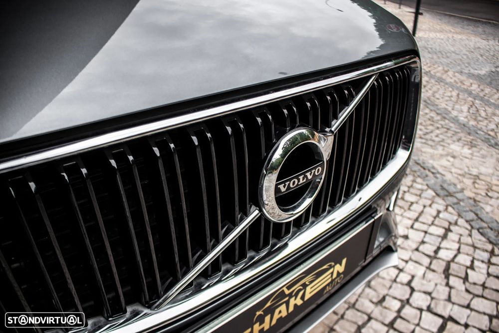 Volvo XC 90 2.0 D4 Momentum - 4