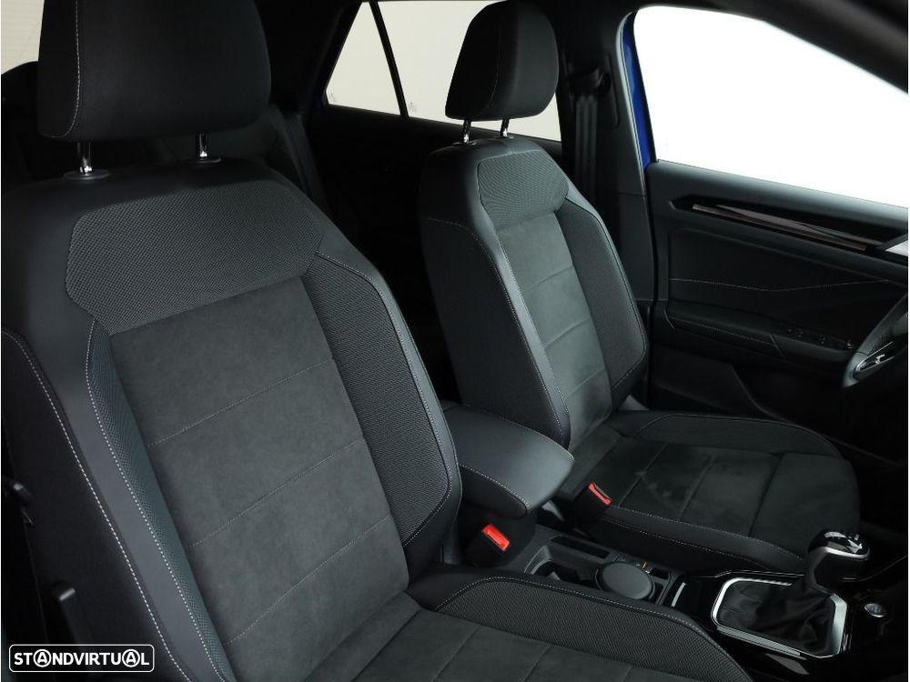 VW T-Roc 2.0 TDI R-Line DSG - 15