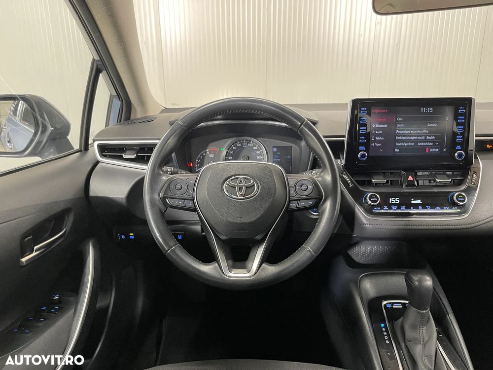 Toyota Corolla Sedan 1.8 HSD Business - 6