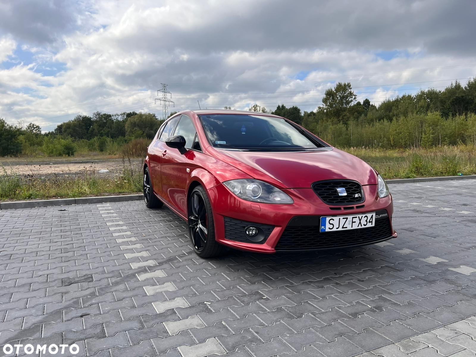 Seat Leon 2.0 T FSI Cupra R - 2