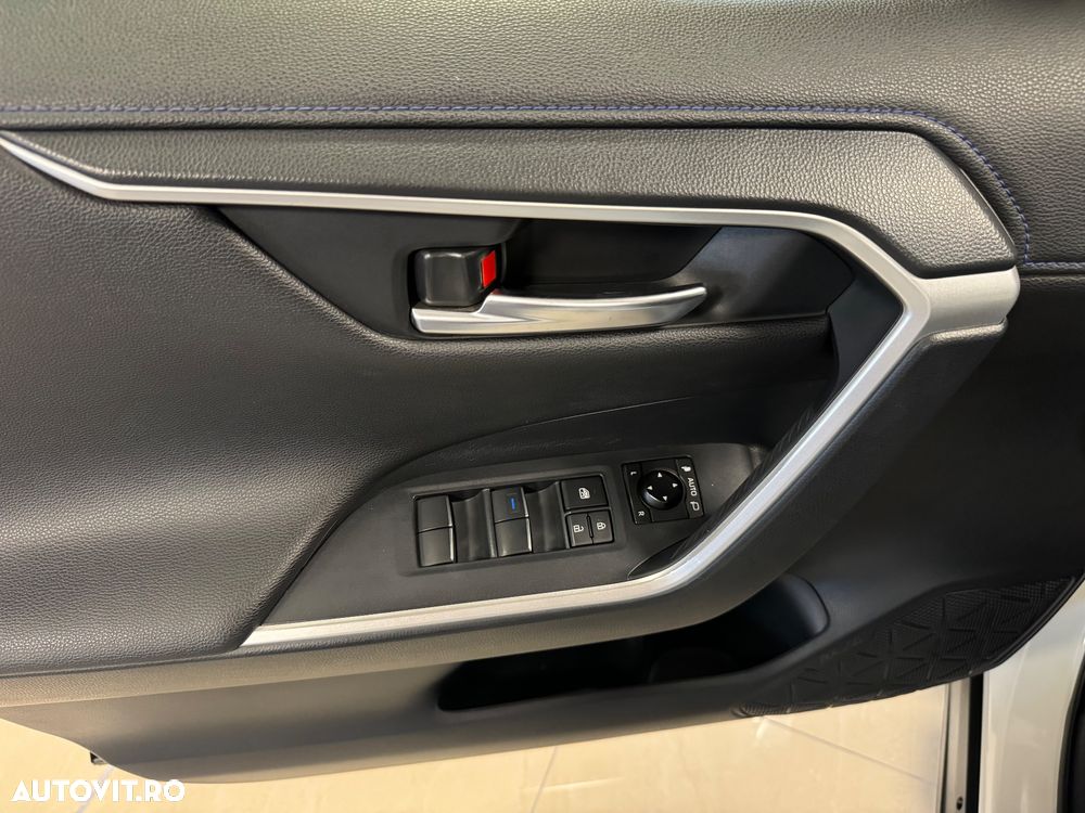 Toyota RAV4 2.5 Hybrid VVT-iE 4x2 Dynamic - 23