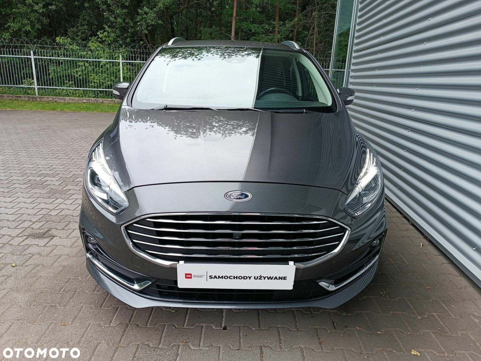 Ford S-Max - 10