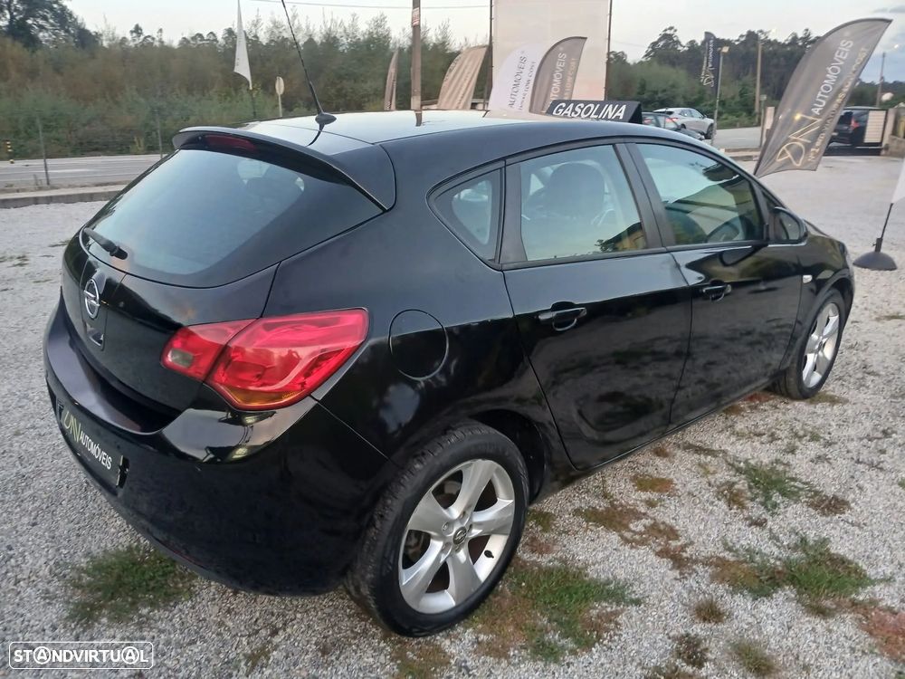 Opel Astra - 12