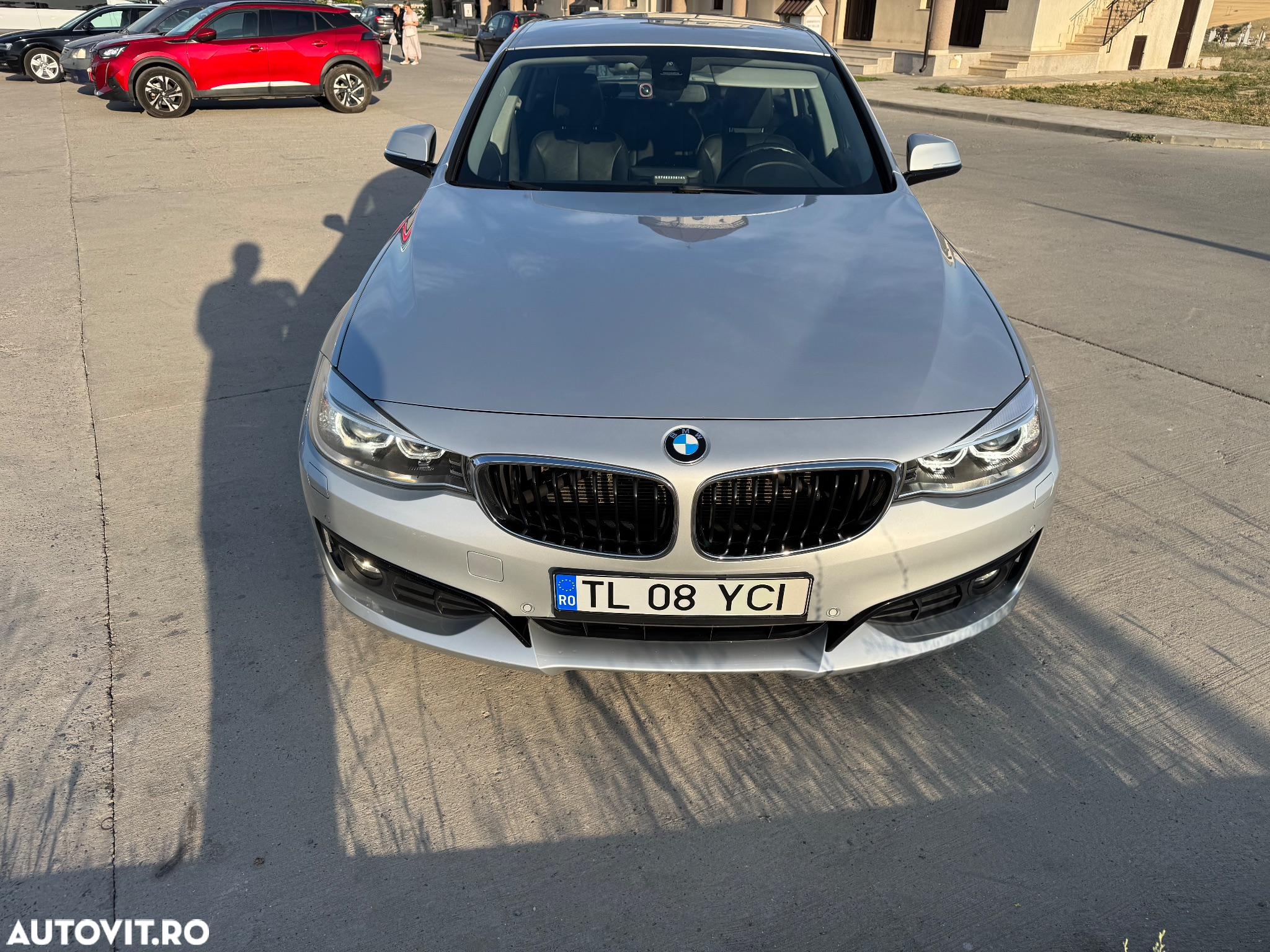 BMW Seria 3 320d xDrive GT Aut. Sport Line - 4