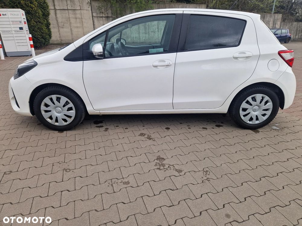 Toyota Yaris 1.5 Active - 4