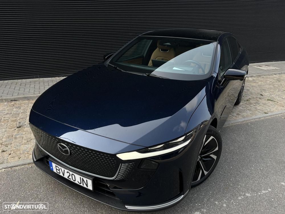 Mazda 6e 68.8 kWh Takumi Plus - 14