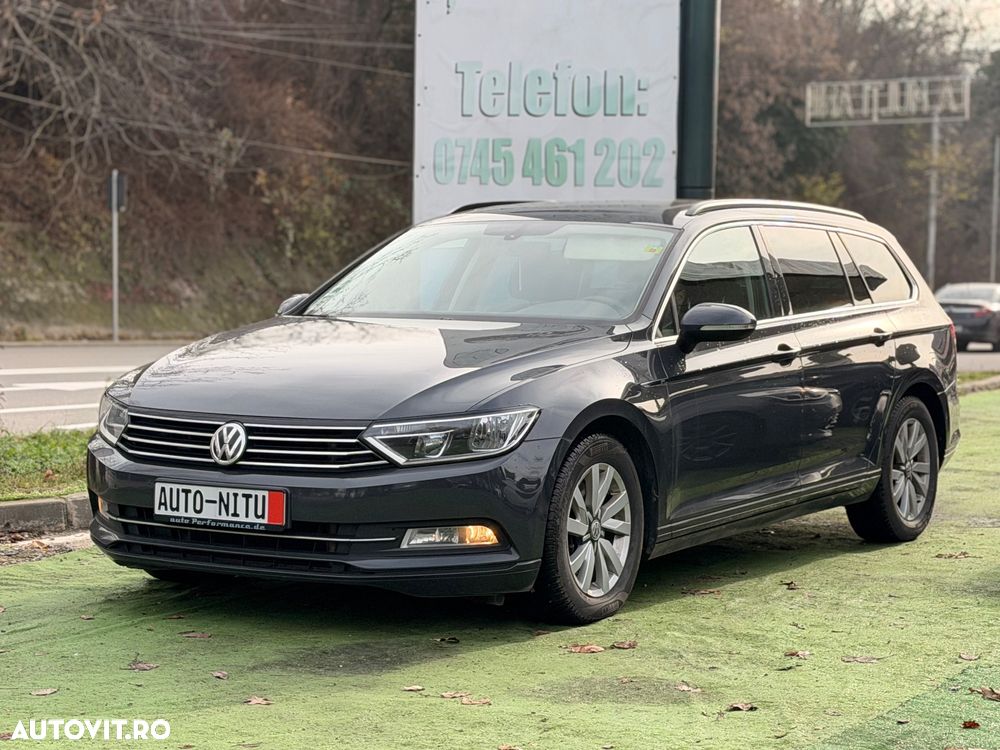 Volkswagen Passat - 11