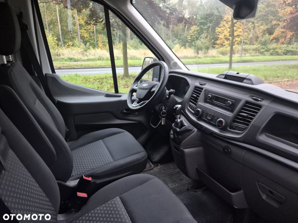 Ford Transit - 17