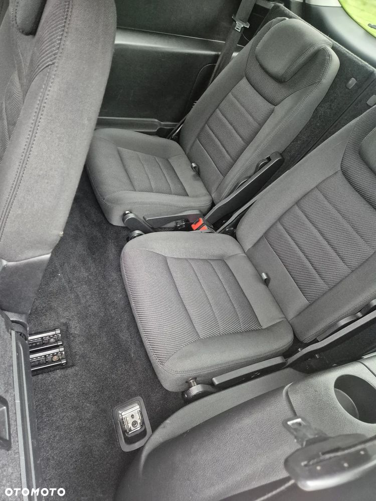Ford S-Max - 10