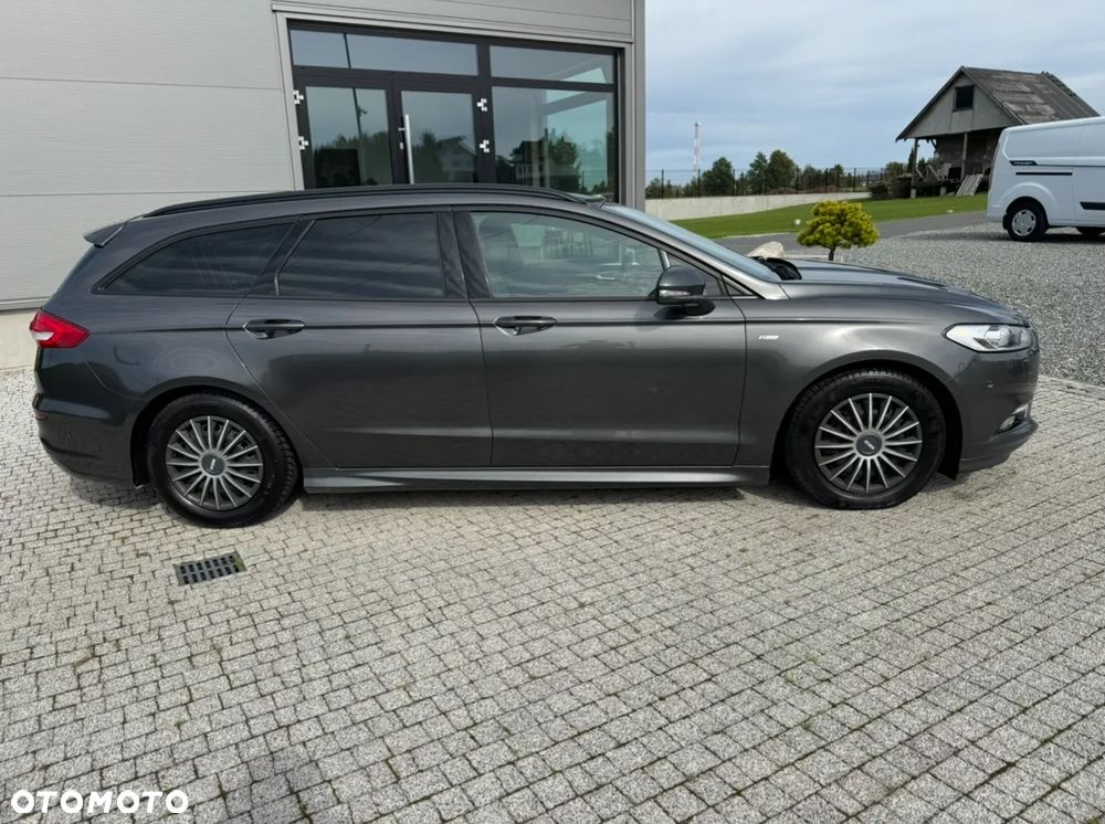 Ford Mondeo 2.0 TDCi ST-Line PowerShift - 4